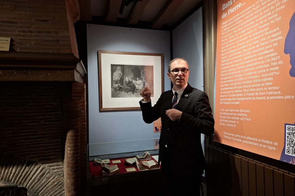 Jean-Baptiste Chantoiseau est le commissaire de l'exposition. 