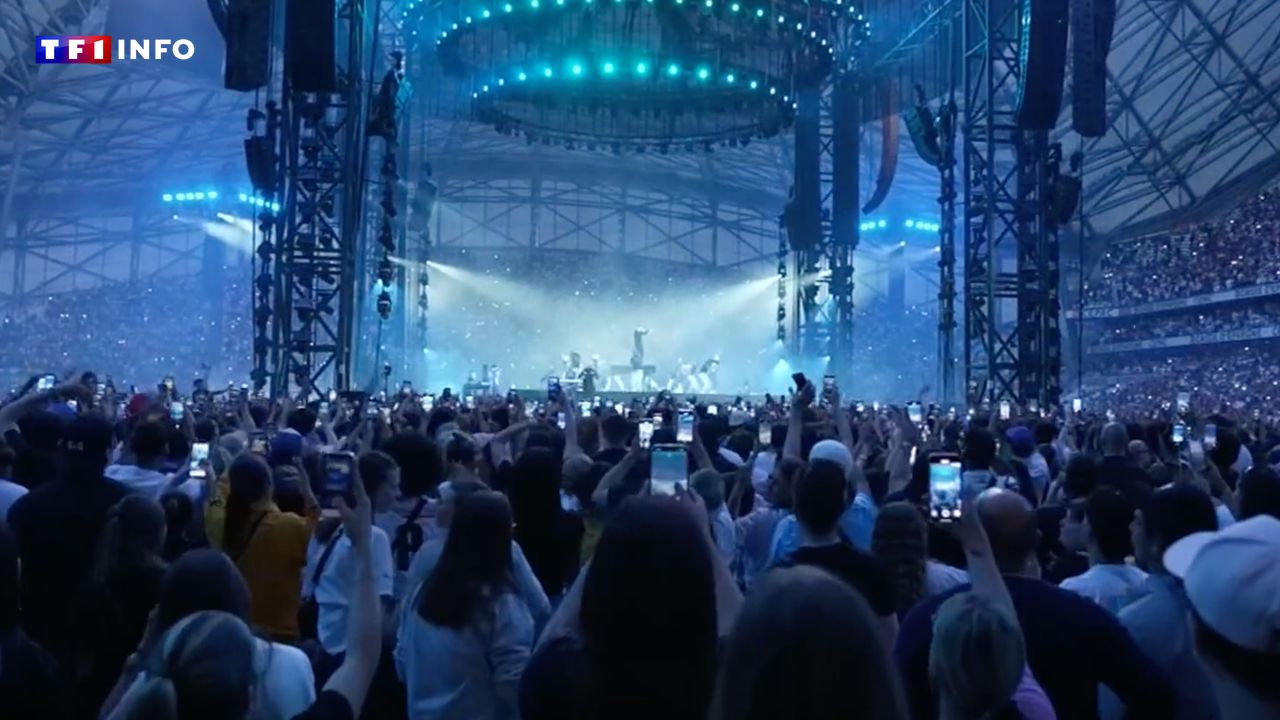 "Il donne de la force à tout le monde" : Jul a électrisé le Stade Vélodrome de Marseille