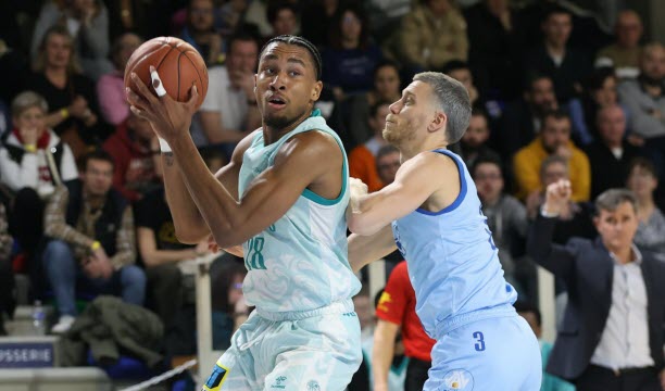 KEVIN MARSILLON-NOLEO. Formé à Cholet, ce poste 4 de 23 ans (2m) a effectué une saison solide avec Pau-Lacq-Orthez, en Pro B (9 points ; 6,4 rebonds ; 22 minutes). Sauf rebondissement, il intégrera l'effectif nancéien la saison prochaine.Photo Thierry Larret/Maxppp. 