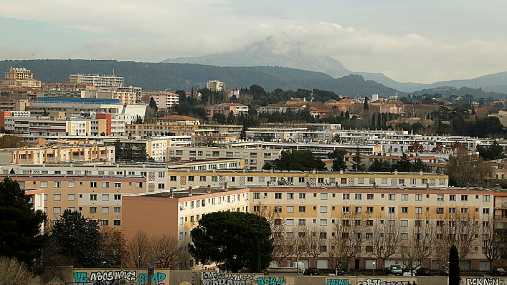 Gendarme grièvement blessé à l'arme de guerre à Aix : touché par six balles, 3 assaillants... ce que l'on sait - La Provence