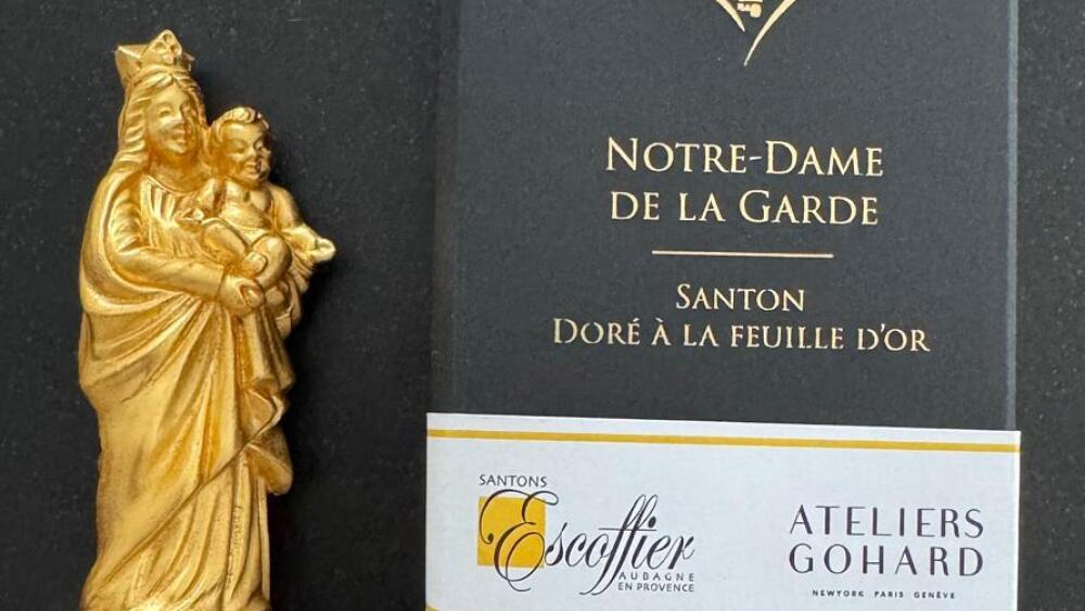 un santon en or et un maillot pour financer les travaux de la Bonne Mère