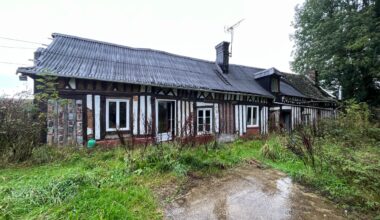 En Seine-Maritime, cette longère normande mise en vente aux enchères à partir de 5000 euros
