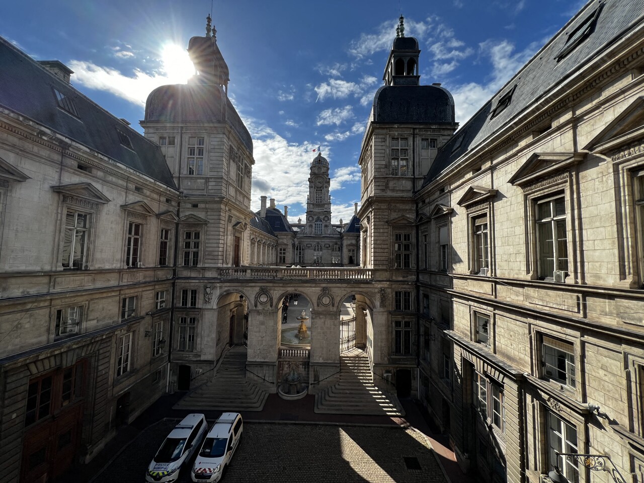 sacré revers symbolique pour la réforme du mode de vote