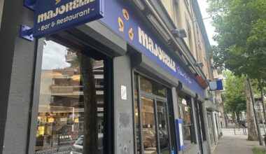 Lyon. Ce restaurant spécial, avec une grande terrasse cachée, ouvre dans ce quartier