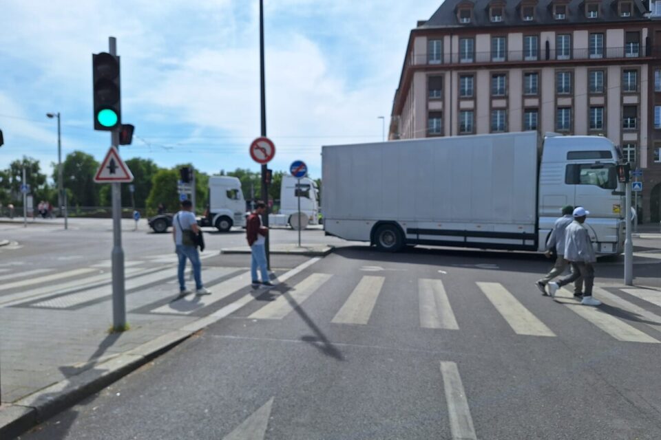 Manifestation des forains à Strasbourg lundi 19 mai 2025