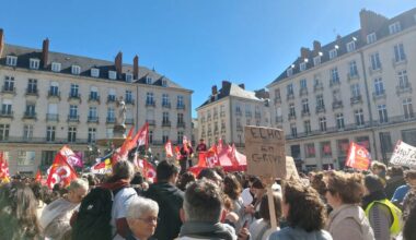 "défendre notre service public", les agents dans la rue mardi