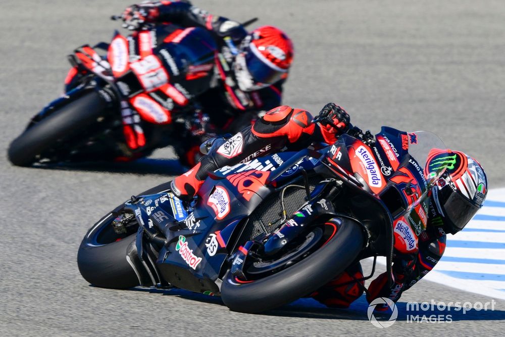 Aprilia se trouve dans la position la plus délicate.