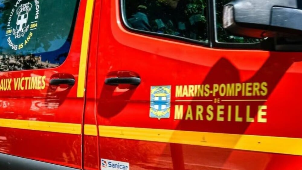 Le boulevard Chave à Marseille sous cloche après la découverte de 2 bouteilles suspectes