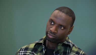 Omar Sy accusé d'avoir menacé et insulté des agents SNCF en gare de Lyon
