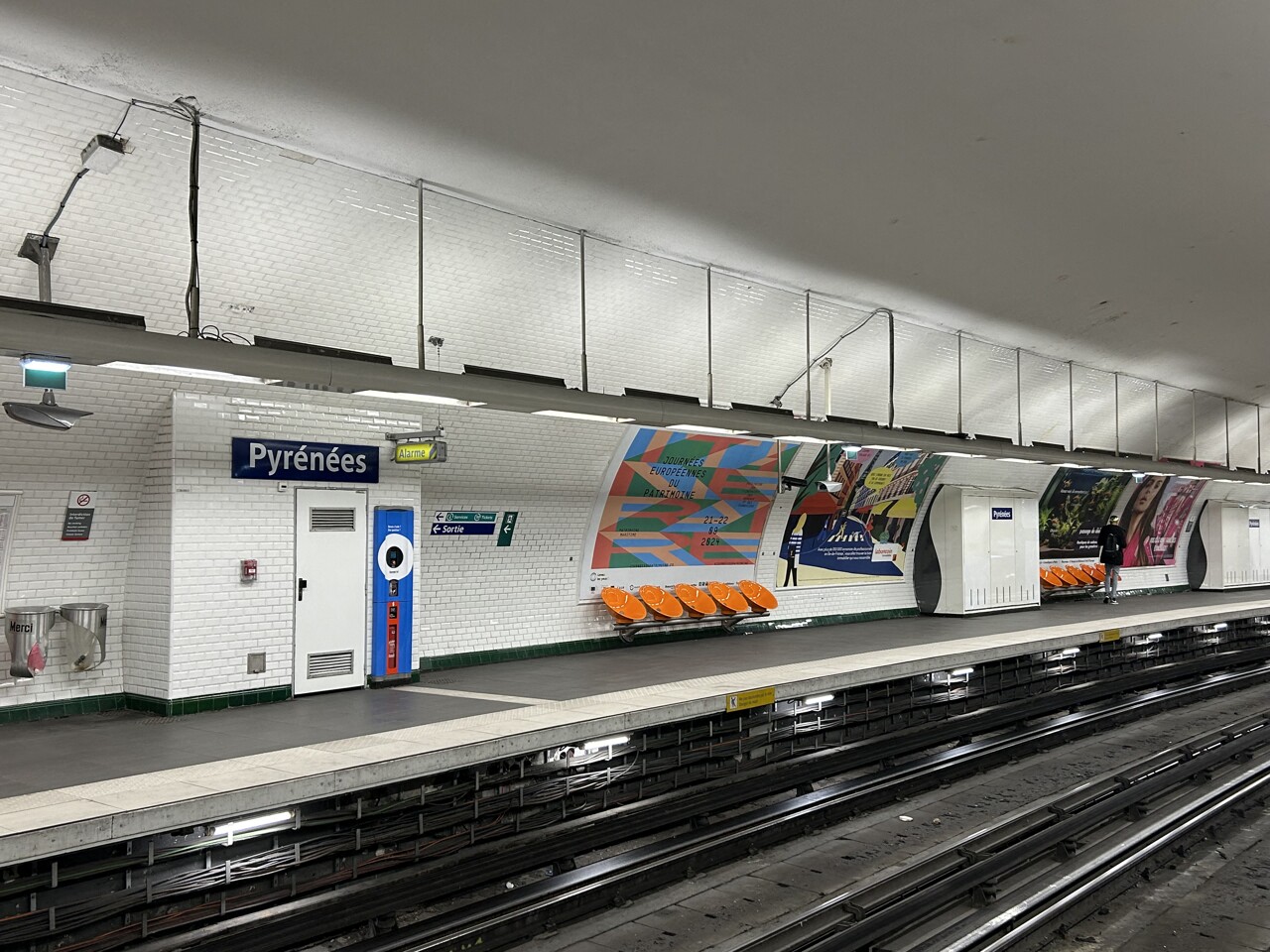 deux femmes attaquées et étranglées dans le métro en l'espace d'une heure, un suspect arrêté