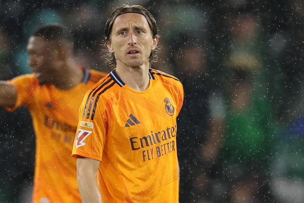 Real : Modric, le clap de fin d'une légende (officiel) - Maxifoot