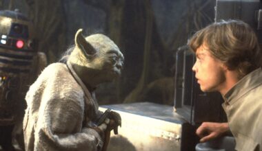 George Lucas révèle enfin pourquoi Yoda parle à l'envers dans Star Wars
