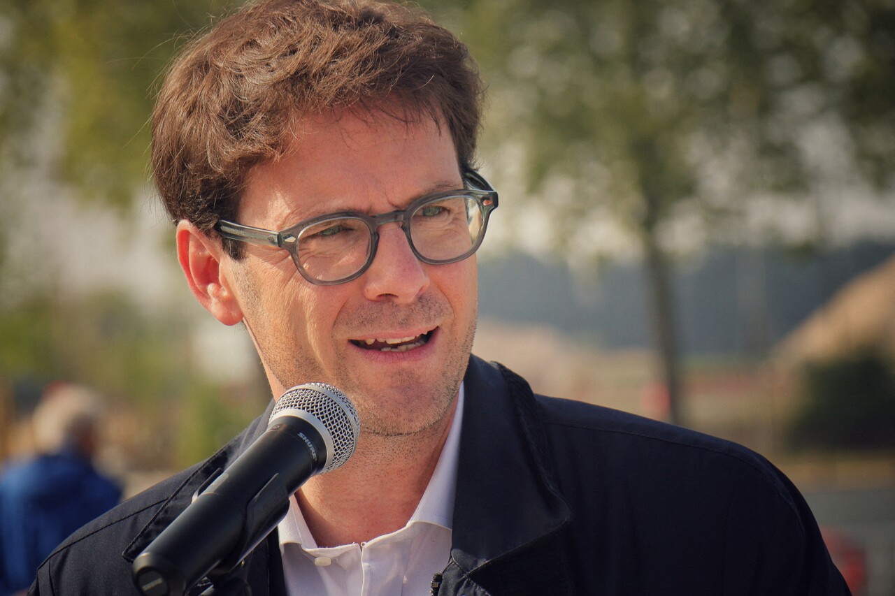 Congrès du PS. Le maire de Rouen Nicolas Mayer-Rossignol fait vaciller Olivier Faure