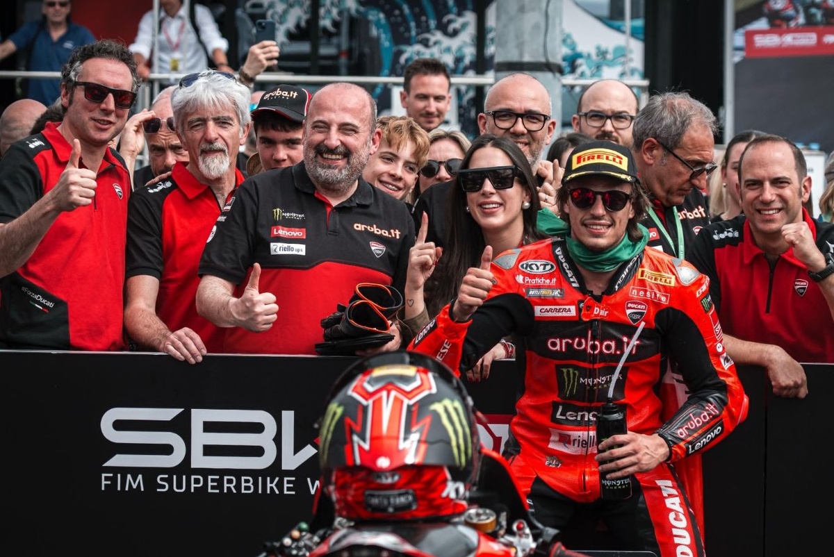 Objectif MotoGP pour Nicolò Bulega, pilote Ducati en WorldSBK ?