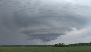 EN IMAGES. Un impressionnant phénomène météo observé en Seine-Maritime pendant l'orage
