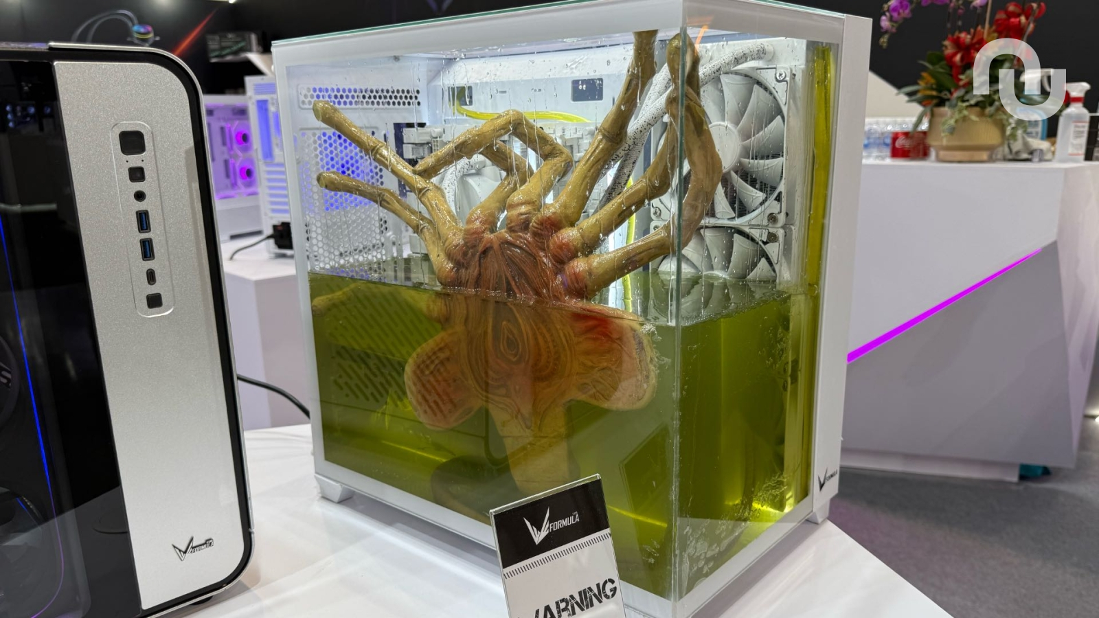 Gloire aux PC moches : nos meilleures trouvailles du jour au Computex de Taïwan
