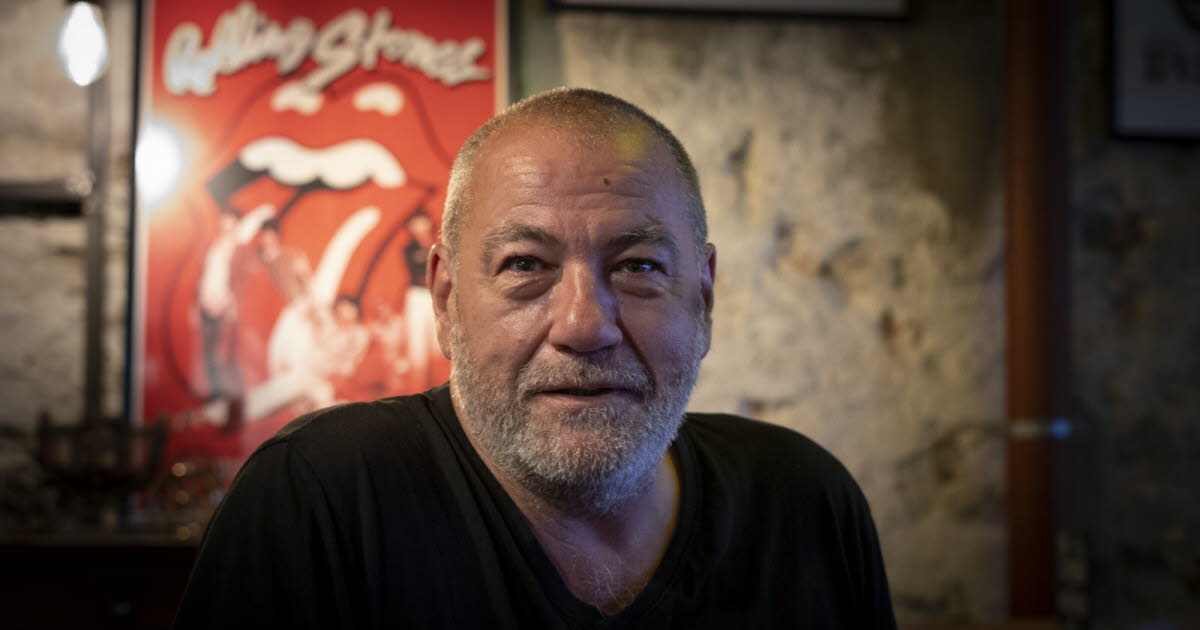 Souvenirs. "Avec Renaud, goûtant l'eau-de-vie familiale, à 4h du matin, dans le salon..."