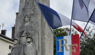 saviez-vous que le monument aux morts de la Grande Guerre aurait pu être implanté place Carrière ?