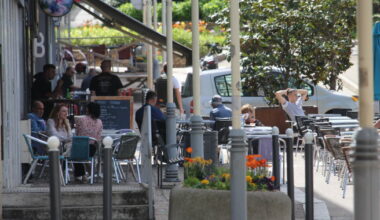 à quelle sauce les bars et restaurants vont-ils être mangés ?