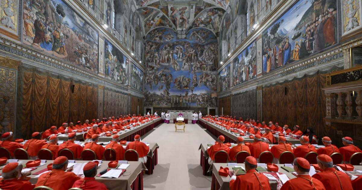les cardinaux de retour à la chapelle Sixtine pour deux nouveaux votes