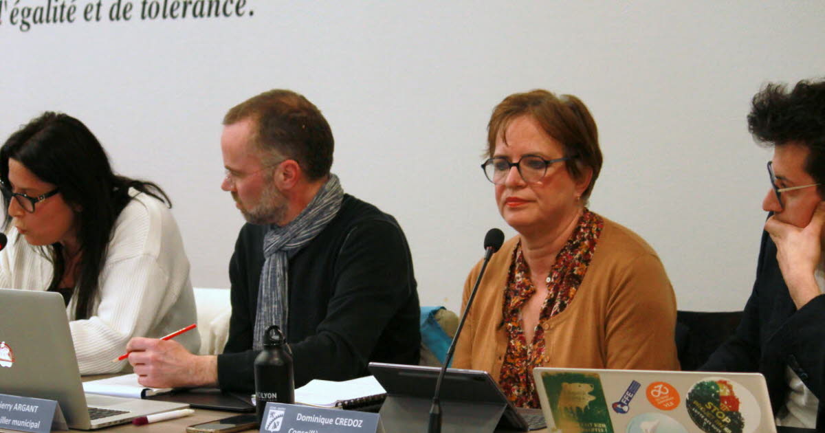 l’opposition décinoise attaque la Ville