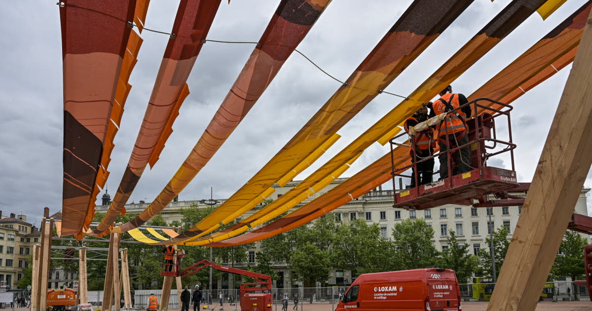 Lyon. La préfecture, opposée à l’ombrière place Bellecour, n’a pas voulu « bloquer le projet »