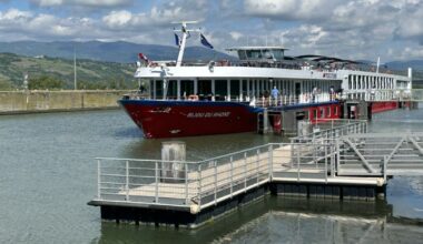 Isère. Un bateau avec 127 passagers entre en collision avec une barge