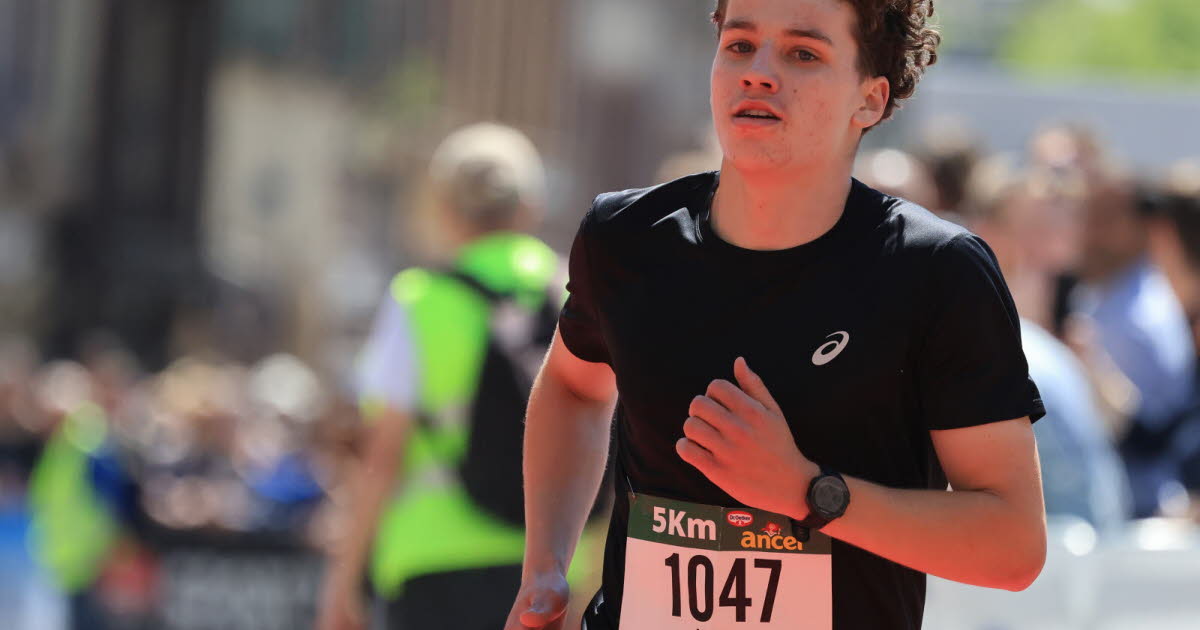 Courses de Strasbourg. Le jeune triathlète de L'ASPTT Mulhouse Noé Bonfils survole le 5km