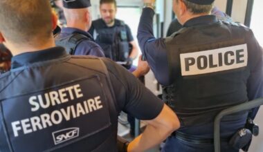 la police hausse encore le ton