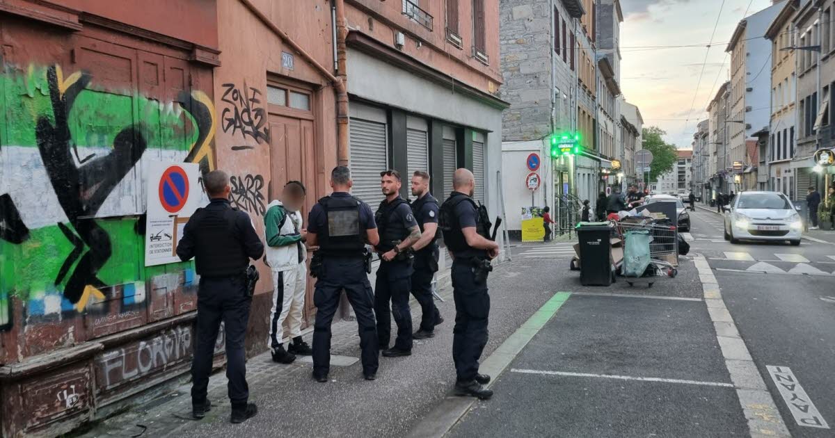 Saint-Étienne. La police fait encore tomber un point de deal rue Antoine-Durafour