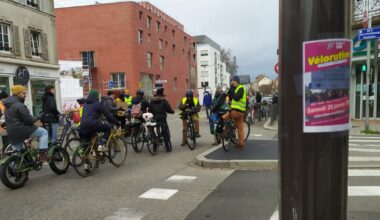 dimanche, on manifeste à vélo de Reichstett à Strasbourg