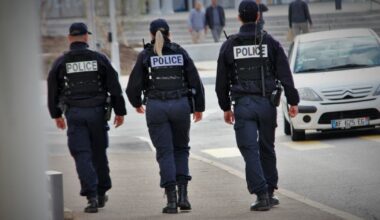 Loire. Interpellé après avoir outragé des agents de la police municipale de Saint-Chamond