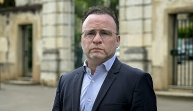il avait offert un cactus pour le dénoncer