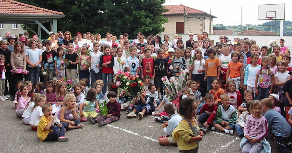 Lyon. Un livre d’or collectif pour remercier les enseignants en fin d’année scolaire