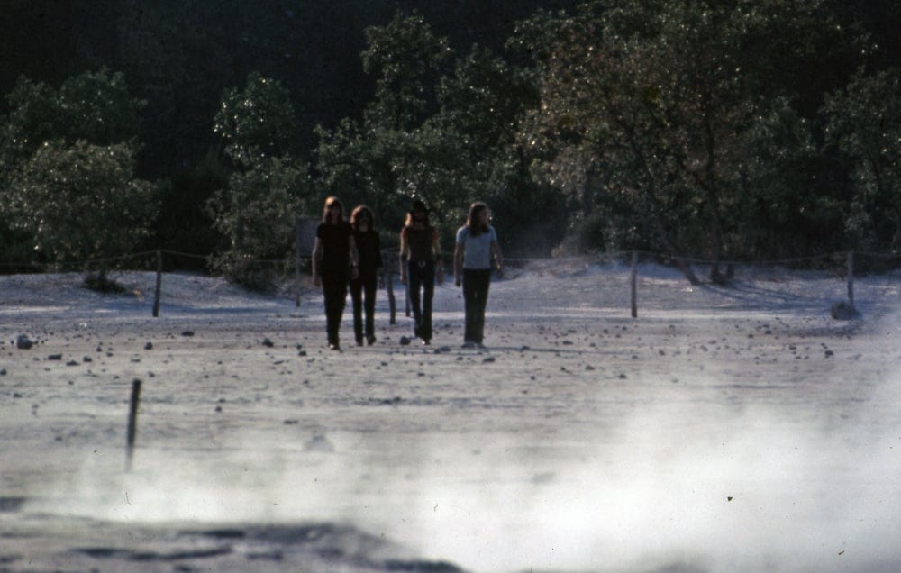 L'atmosphère de Pompéi est saisissante. L'obscurité tombante, le silence mortuaire enveloppe les lieux.