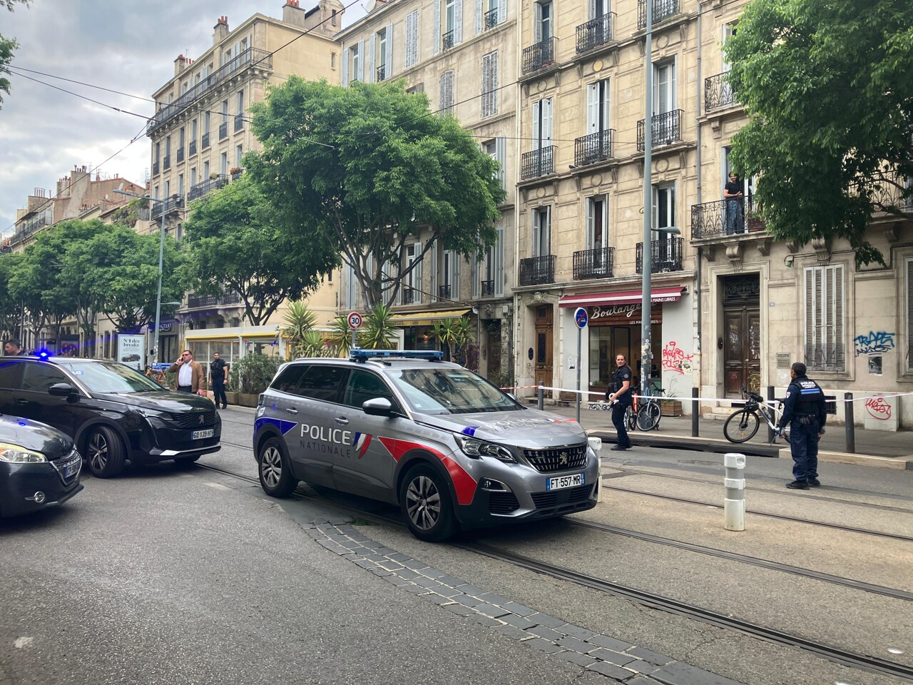 ce quartier bouclé par les forces de l'ordre