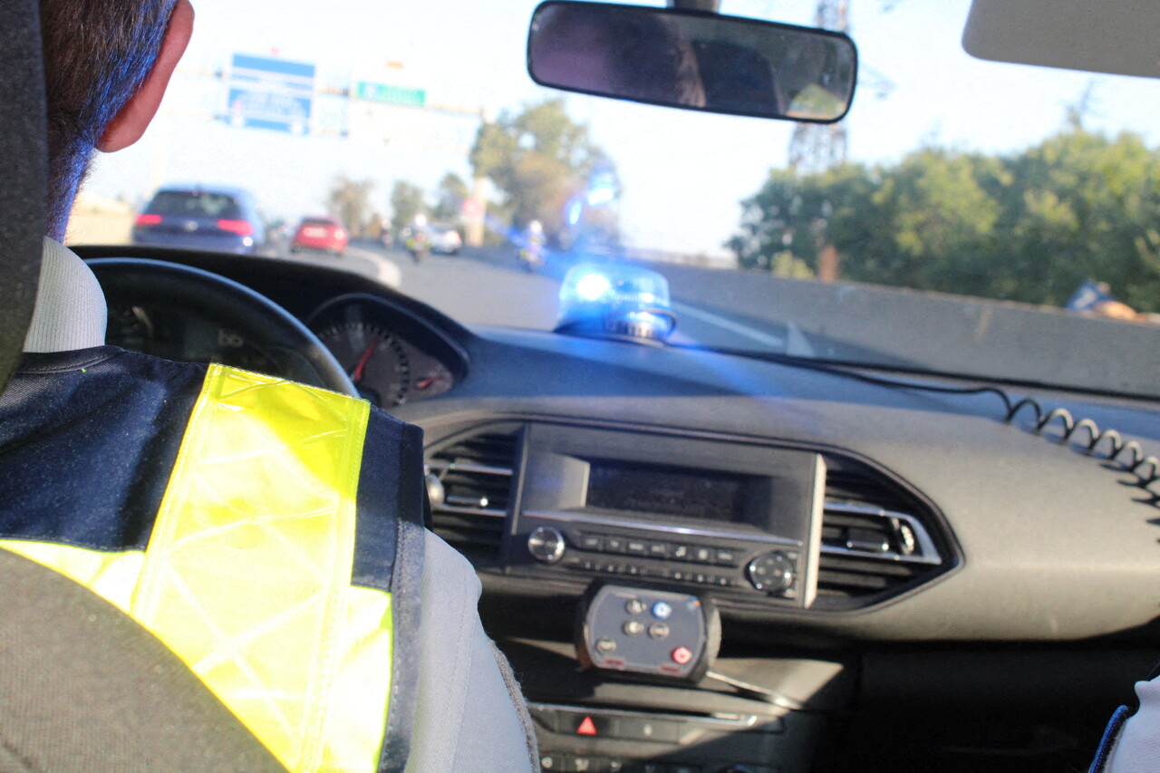 ses sacs de sport contenaient une énorme cargaison, un homme arrêté sur l'A42
