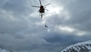 un skieur en randonnée trouve la mort après une longue chute