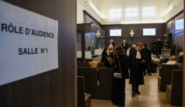 au procès du Petit Bar, jusqu'à 13 ans de prison et plusieurs mandats d'arrêt délivrés