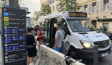 Catherine Pila et Sabine Bernasconi font le SAV de la refonte du réseau de bus dans le 7e à Marseille