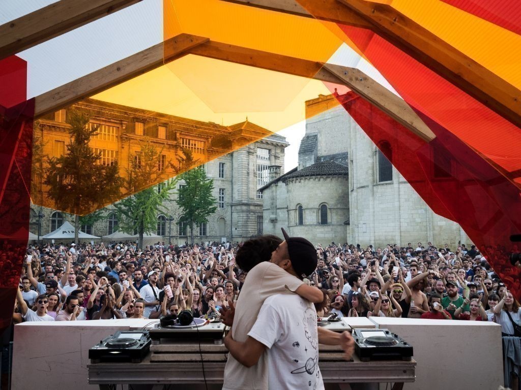 voici les dates et lieux