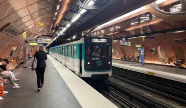 la fréquence sur certaines lignes de métro bientôt renforcée pendant les heures de pointe à Paris