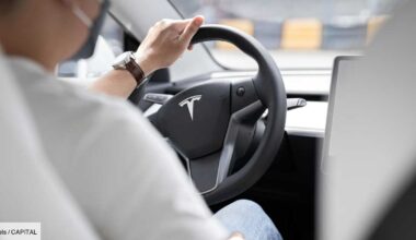 Tesla augmente le prix de ses voitures en France, on vous explique