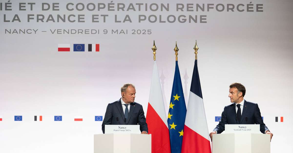 Emmanuel Macron décidé à élargir la dissuasion nucléaire française