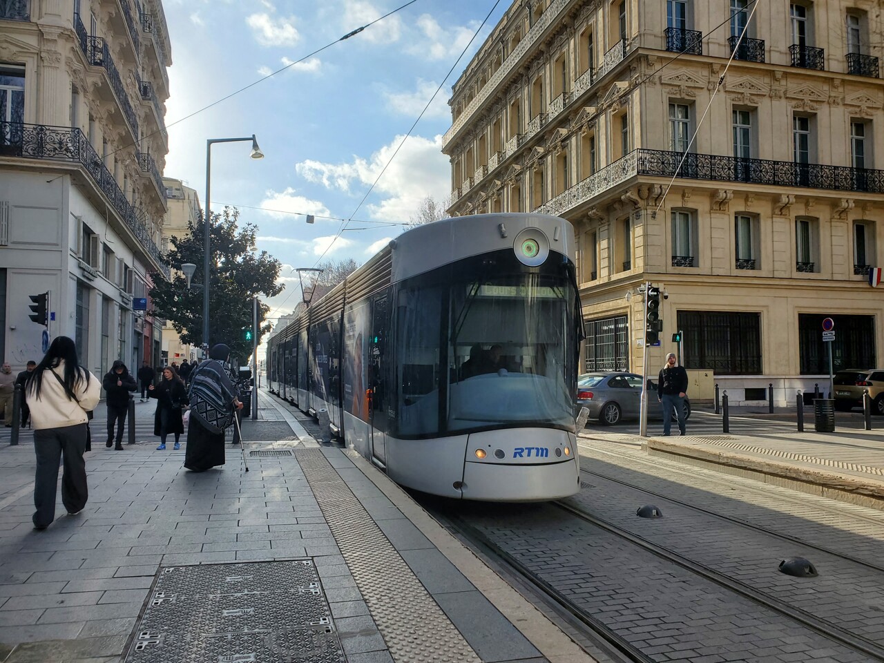 voici ce qu'il se passe