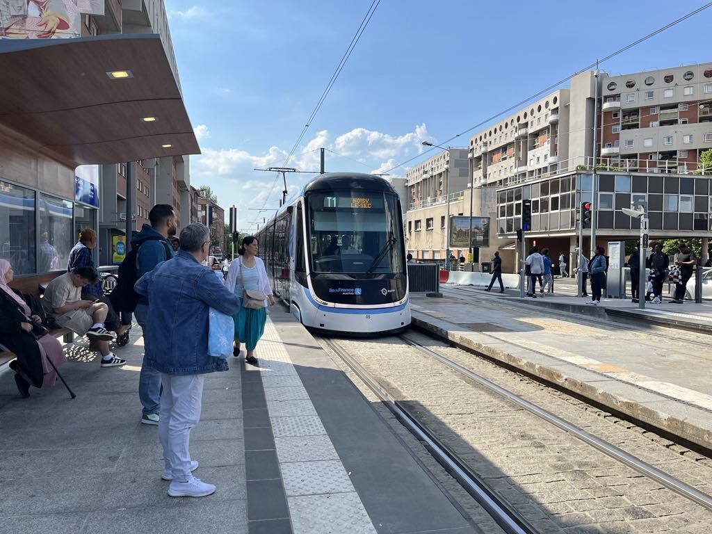 RATP. Flambant neuves mais bruyantes... À La Courneuve, les nouvelles rames du T1 se font (trop) entendre