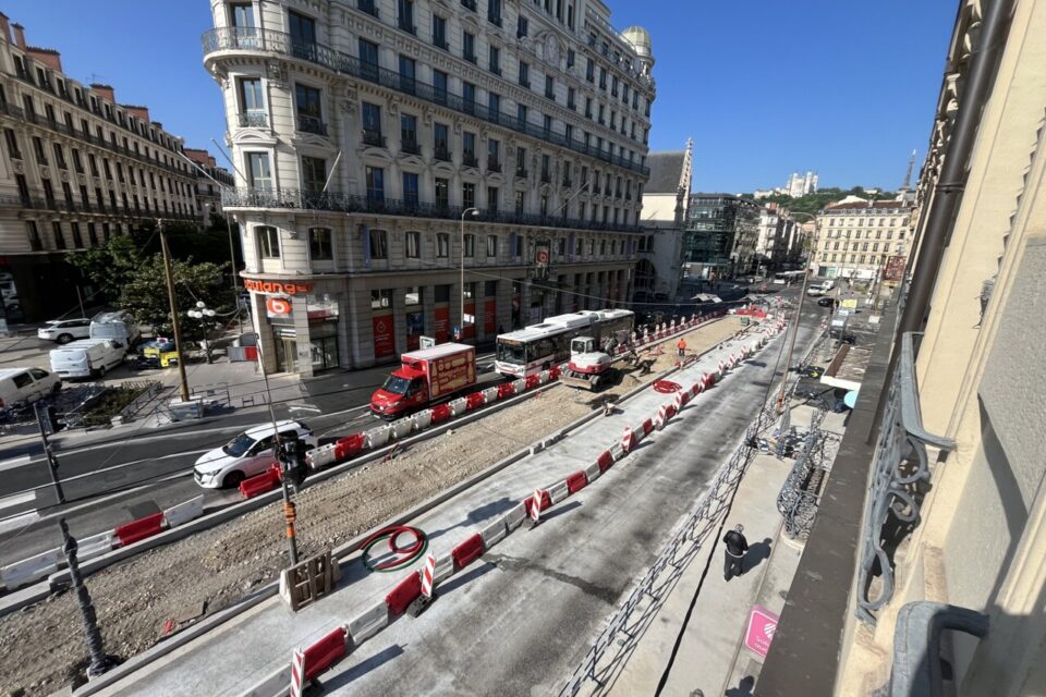 Les travaux en cours place des Cordeliers.