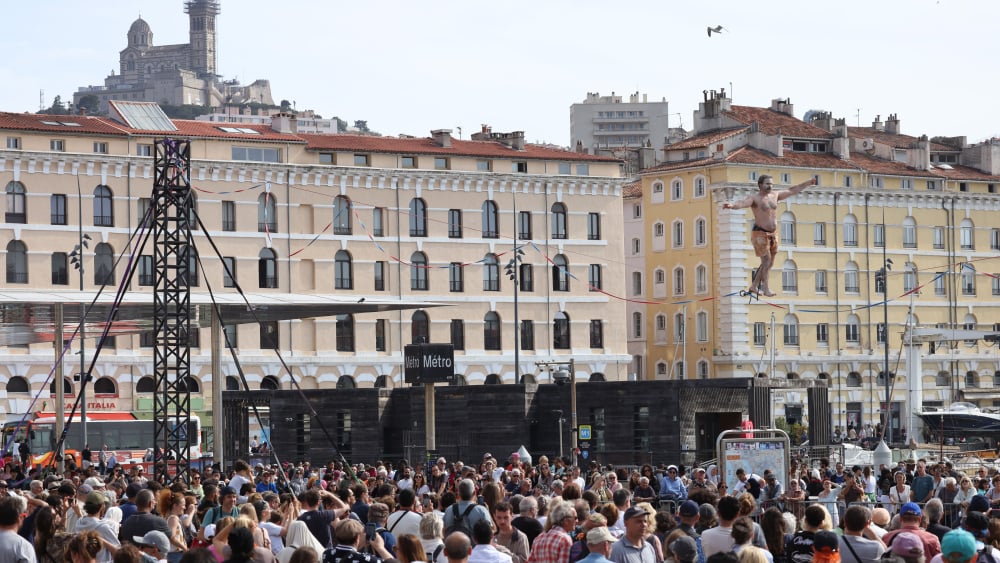 Bleue", une manifestation poétique qui fait sens à Marseille