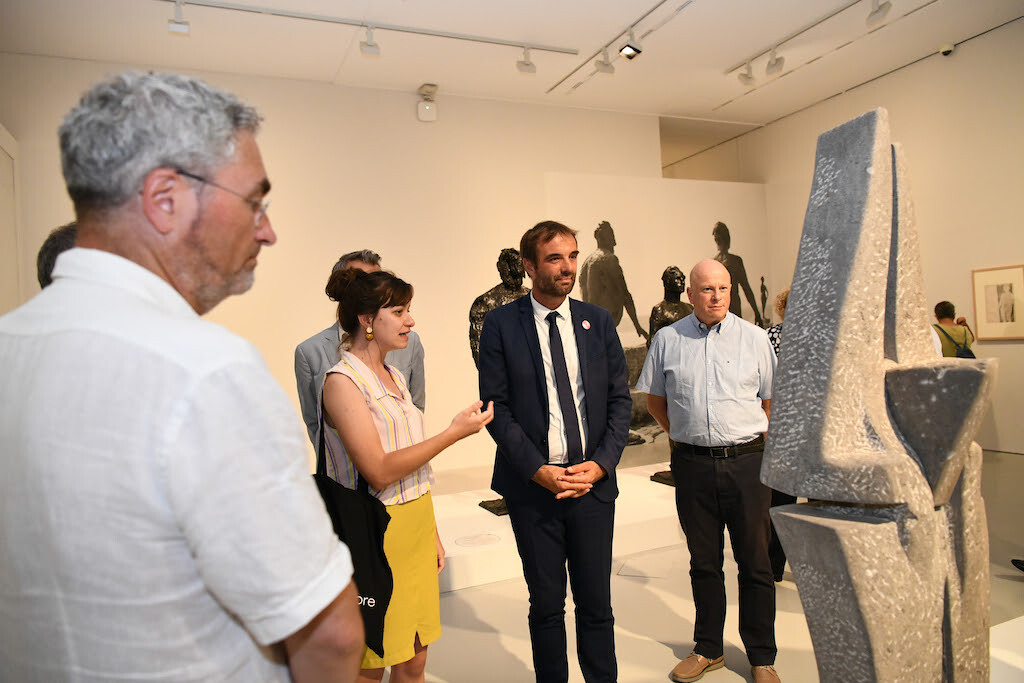 la conservatrice du Musée Fabre prend la direction du Musée Pierre Soulages à Rodez
