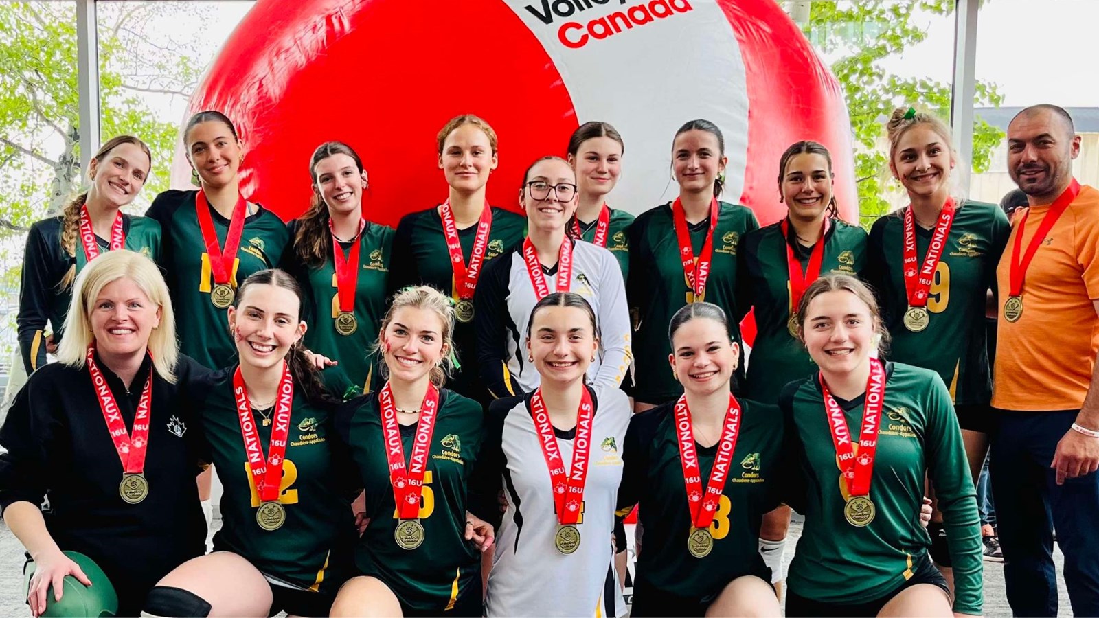 neuf victoires et aucune défaite au tournoi national!
